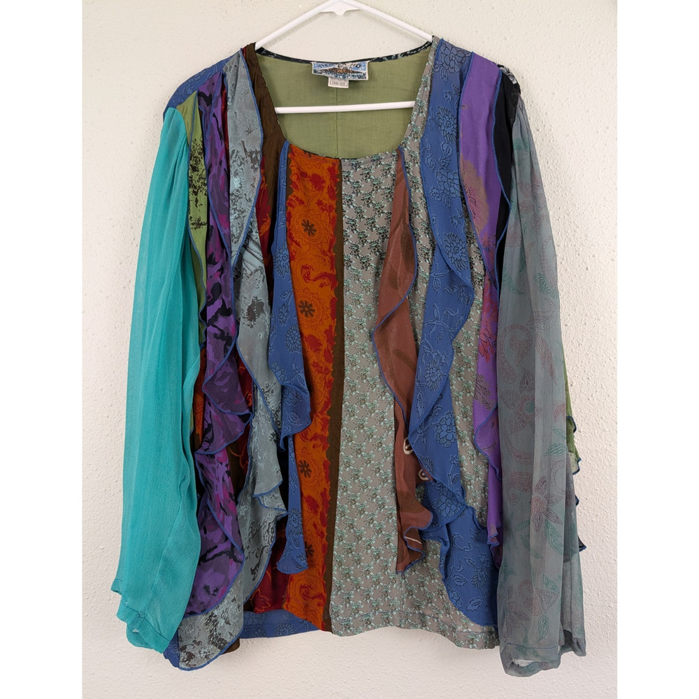 Tienda Ho Free Size Blouse colorful ruffle print sheer sleeves boho artsy 0814